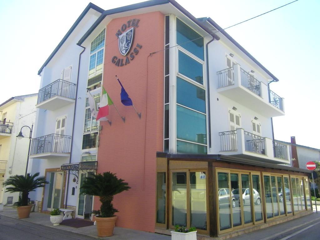 Hotel Galassi Нумана Екстер'єр фото