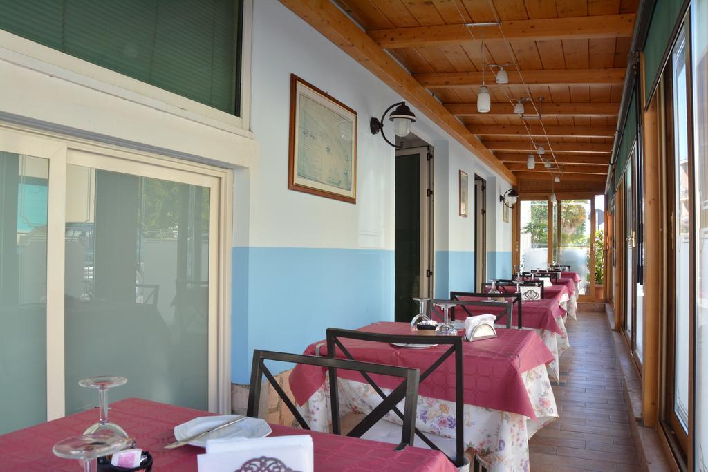 Hotel Galassi Нумана Екстер'єр фото