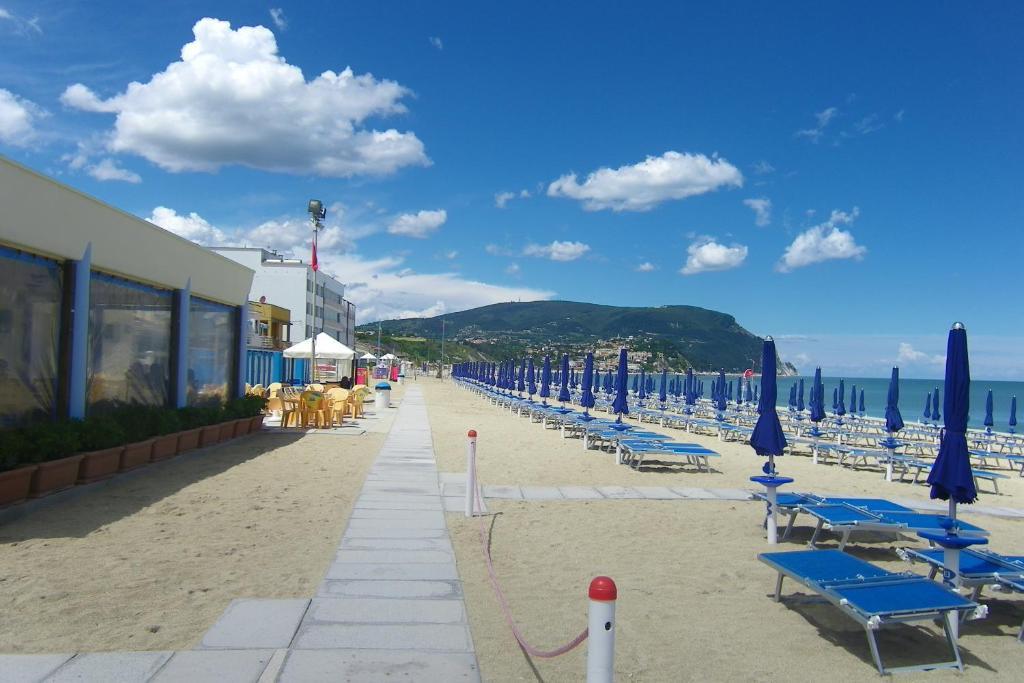 Hotel Galassi Нумана Екстер'єр фото