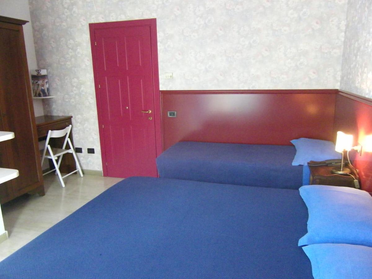 Hotel Galassi Нумана Екстер'єр фото