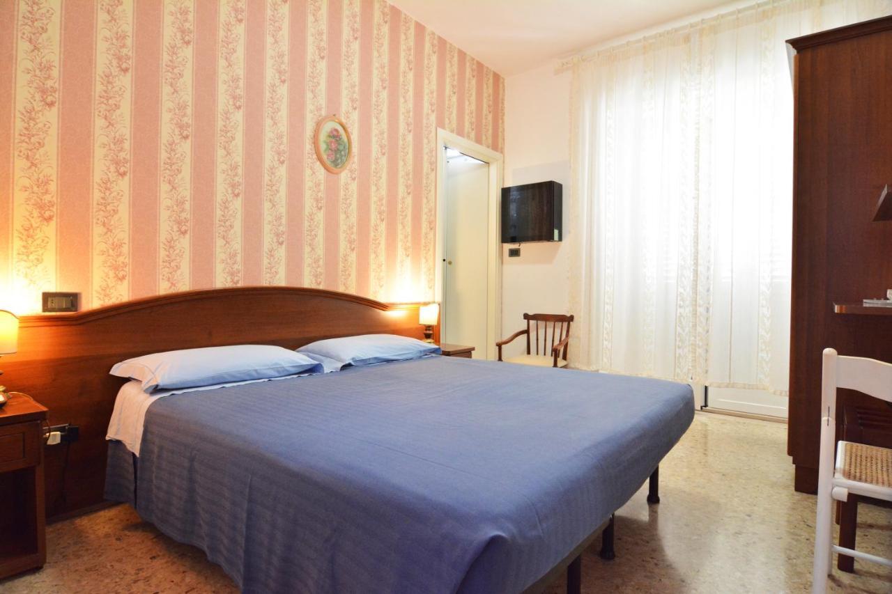 Hotel Galassi Нумана Екстер'єр фото